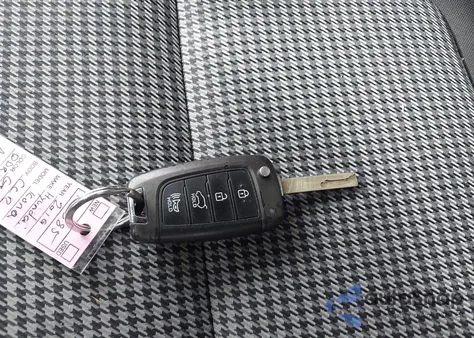 2019 Hyundai Kona Se из США, поврежденный, VIN KM8K12AA5KU339434